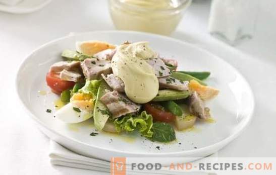 Salades avec œuf et mayonnaise - une gâterie copieuse. Recettes originales de salades composées feuilletées et simples avec œufs et mayonnaise
