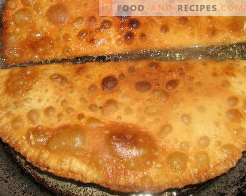 Pâte à Chebureks - les meilleures recettes. Comment bien et savoureux cuire la pâte pour les pâtés.