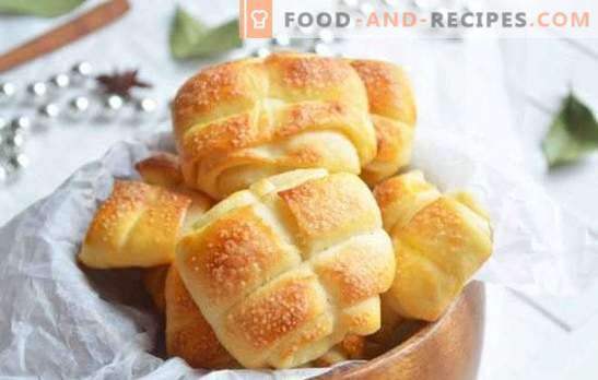 Petits pains au sucre: une recette étape par étape. Comment faire des petits pains parfumés et savoureux avec du sucre de levure, de la pâte feuilletée sucrée