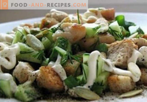 Salade avec kirieshkami - recettes éprouvées. Comment bien et savoureux salade cuite avec kirieshkami.