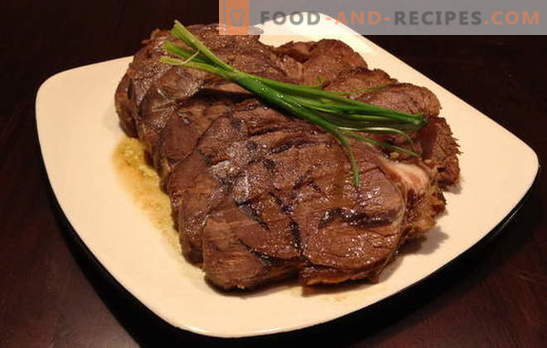 Gestoomd vlees is dieetproduct. Gestoomd bereiden in slowcooker en andere recepten met gestoomd varkensvlees, rundvlees