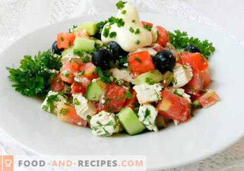 Salade aux olives - une sélection des meilleures recettes. Comment bien et savoureux faire cuire une salade aux olives.