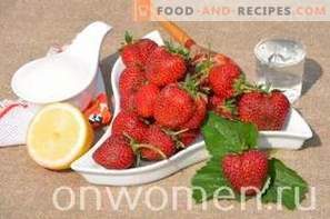 Confiture de fraises pour l'hiver