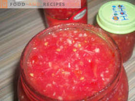 Adjika de tomates à l'ail et au raifort