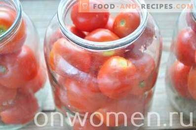 Tomates marinées pour l'hiver