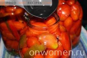 Tomates marinées aux poivrons