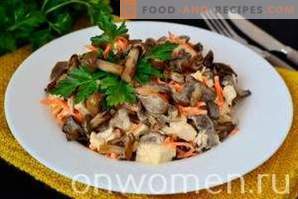Salade de champignons marinés