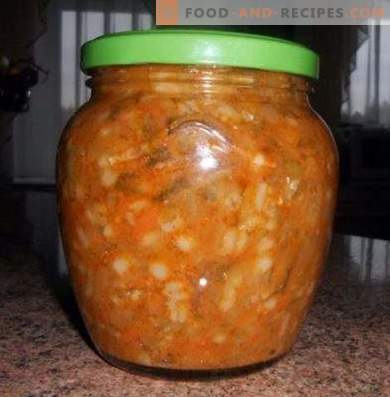 Pickle pour l'hiver à la pâte de tomate
