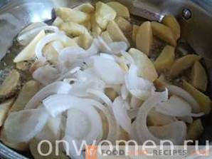 Pommes de terre à la campagne dans une casserole