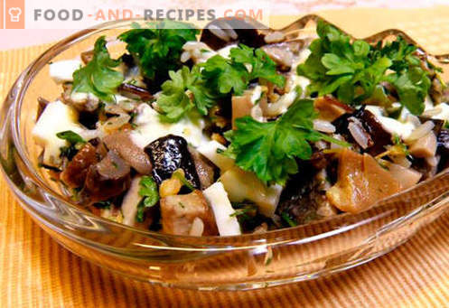 Salades aux champignons marinés - cinq meilleures recettes. Comment faire cuire des salades avec des champignons marinés correctement et savoureux.