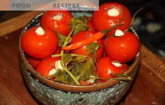 Tomates marinées à l’ail - la collation préférée! Recettes de tomates marinées à l'ail: un goût inoubliable