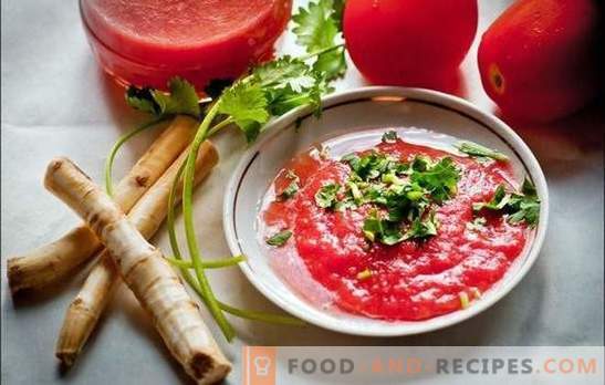 Raifort avec tomates et ail - merde délicieuse! Comment faire cuire assaisonnement au raifort avec des tomates et de l'ail de différentes manières